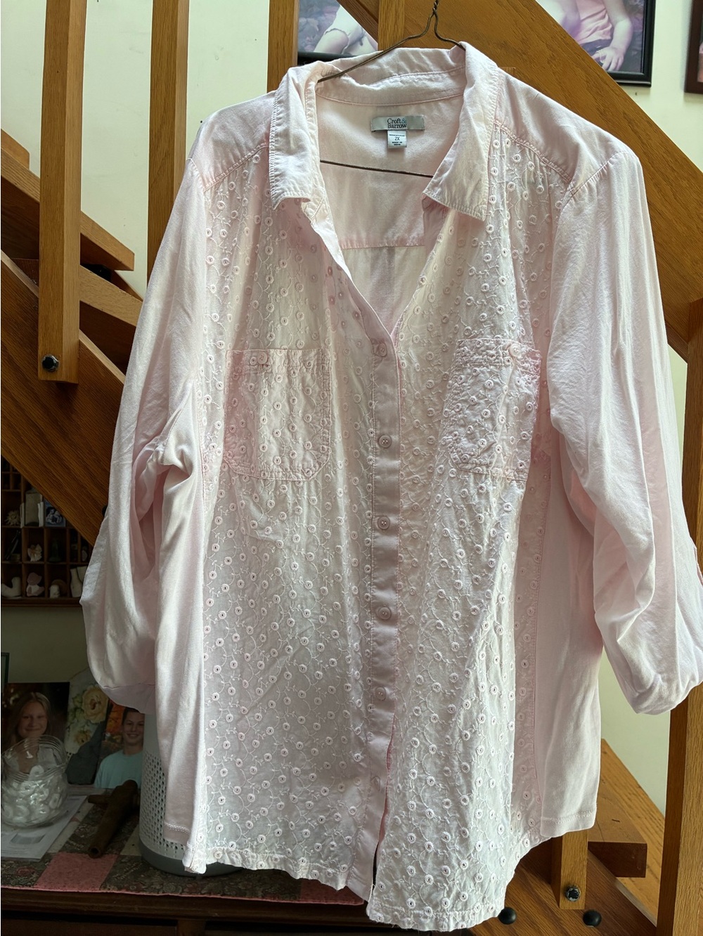 Croft & Barrow Light Pink Eyelet Button-Down Shirt Like New 2X